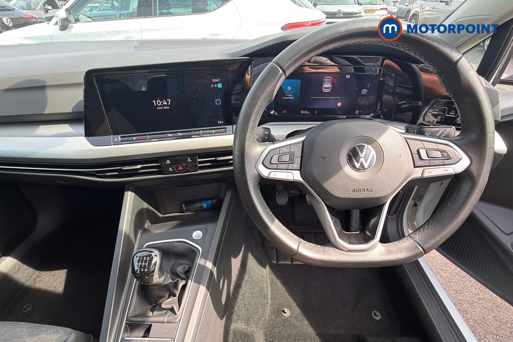 Volkswagen Golf Life Manual Petrol Hatchback - Stock Number (1647652) - 2nd supplementary image