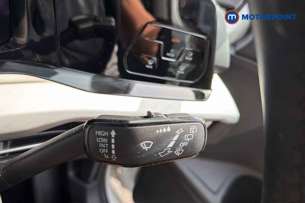 Volkswagen Golf Life Manual Petrol Hatchback - Stock Number (1647652) - 7th supplementary image