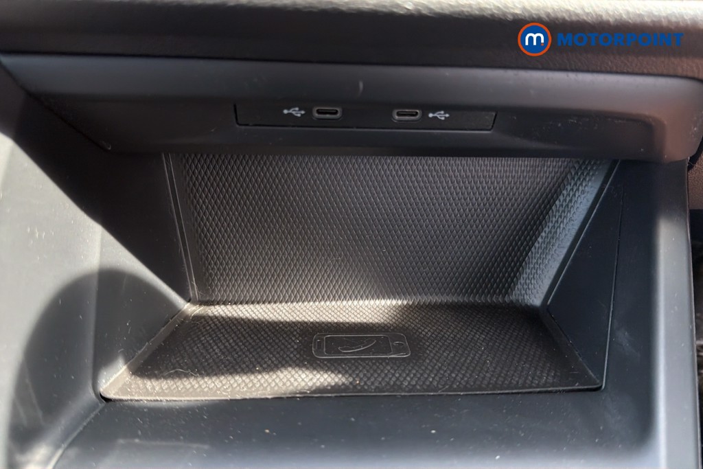 Volkswagen Golf Life Manual Petrol Hatchback - Stock Number (1647652) - 17th supplementary image