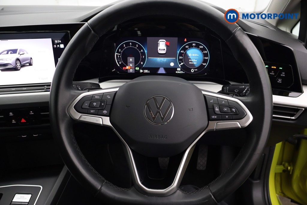 Volkswagen Golf Life Automatic Petrol Hatchback - Stock Number (1647945) - 5th supplementary image