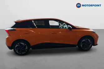 Mg Motor Uk MG4 Trophy Automatic Electric SUV - Stock Number (1648029) - Passenger side