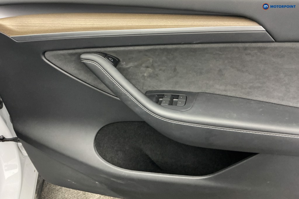Tesla Model Y Rwd 5Dr Auto Automatic Electric SUV - Stock Number (1649553) - 23rd supplementary image