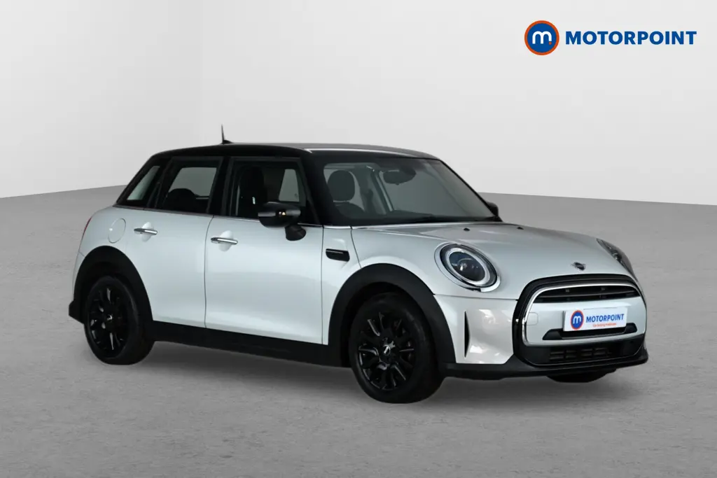 MINI HATCHBACK