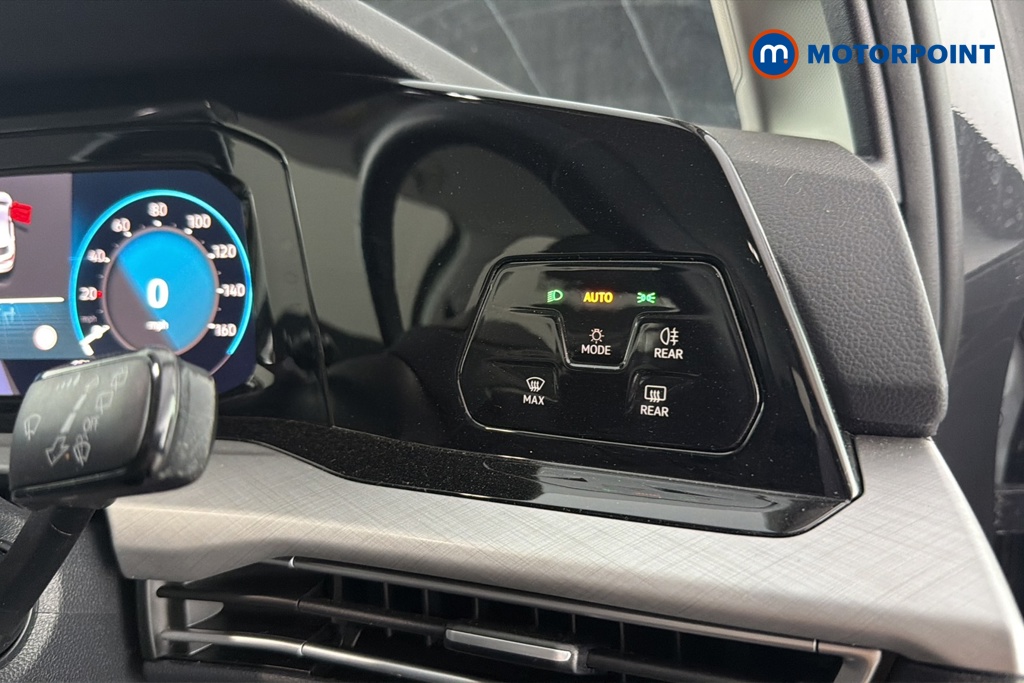 Volkswagen Golf Life Manual Petrol Hatchback - Stock Number (1649706) - 11th supplementary image