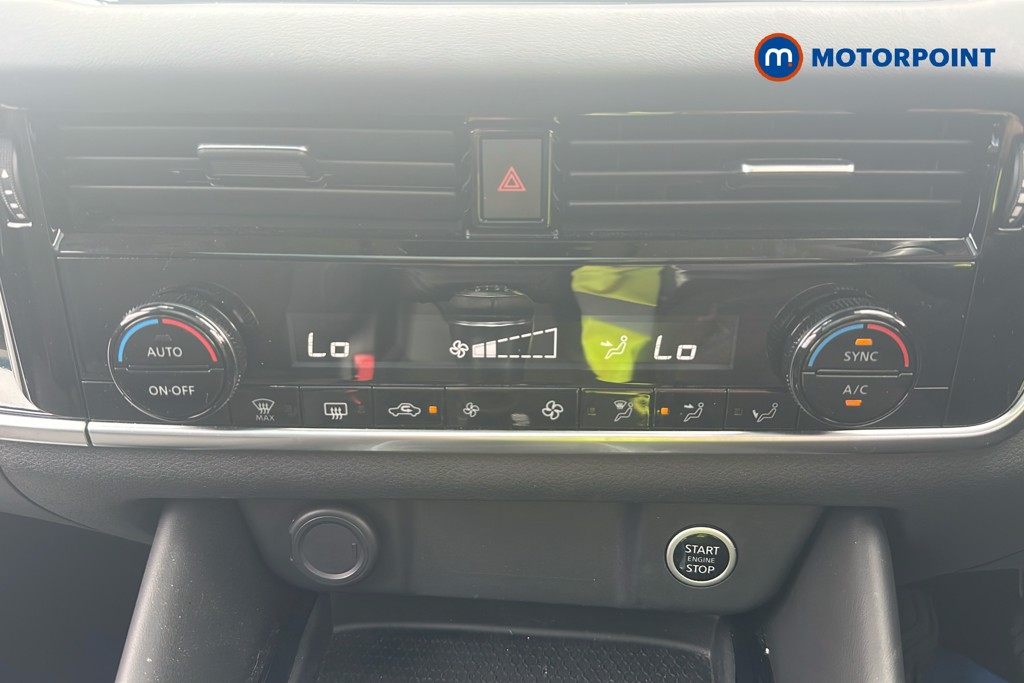 Nissan Qashqai N-Connecta Manual Petrol SUV - Stock Number (1649979) - 12th supplementary image