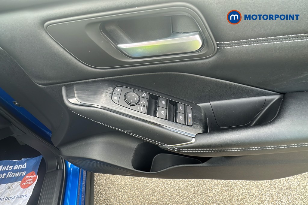 Nissan Qashqai N-Connecta Manual Petrol SUV - Stock Number (1649979) - 20th supplementary image