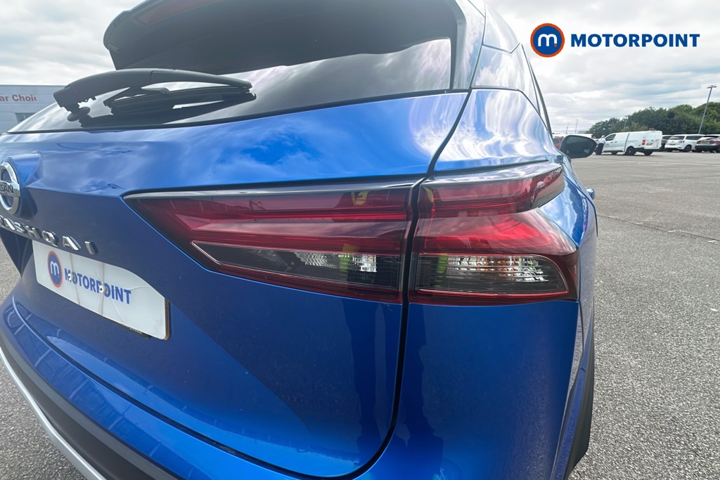 Nissan Qashqai N-Connecta Manual Petrol SUV - Stock Number (1649979) - 38th supplementary image