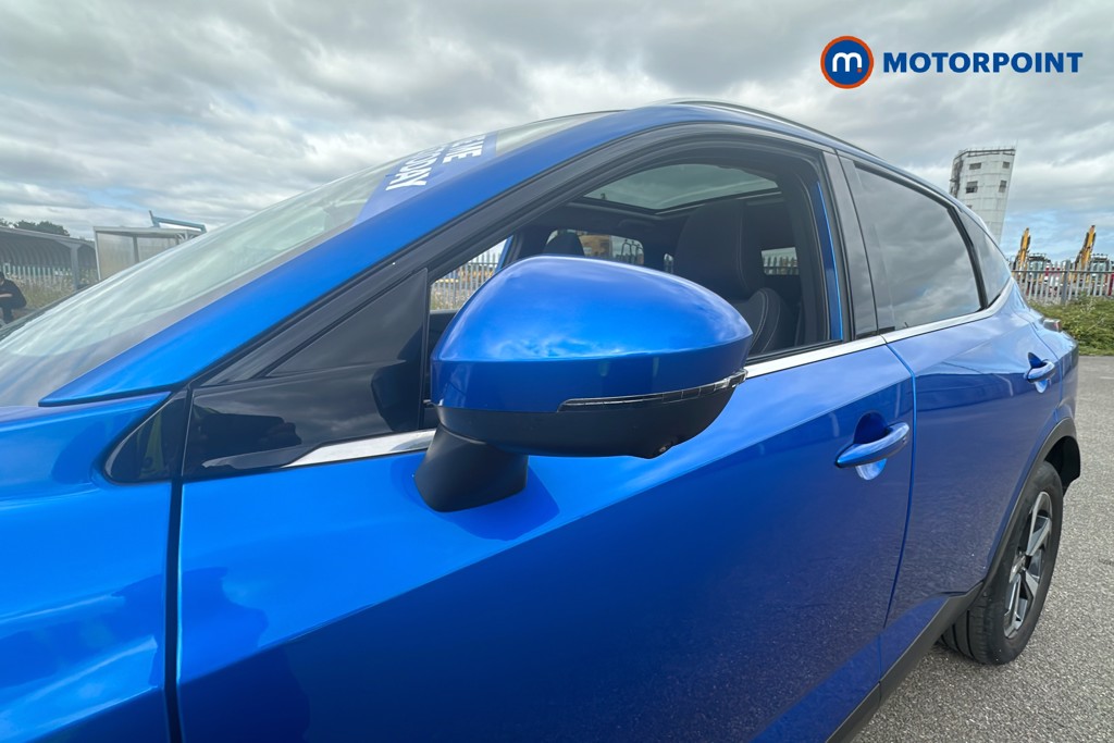 Nissan Qashqai N-Connecta Manual Petrol SUV - Stock Number (1649979) - 43rd supplementary image
