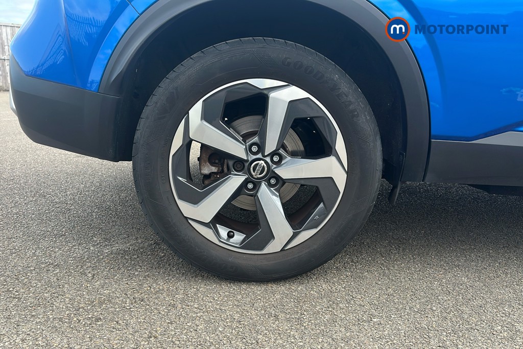 Nissan Qashqai N-Connecta Manual Petrol SUV - Stock Number (1649979) - 49th supplementary image