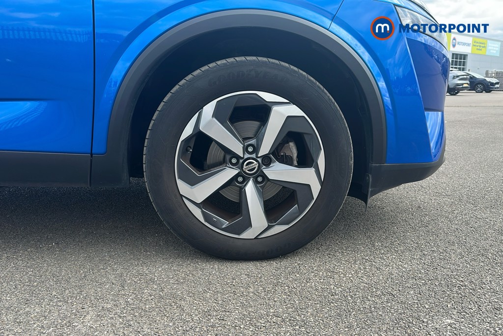 Nissan Qashqai N-Connecta Manual Petrol SUV - Stock Number (1649979) - 50th supplementary image