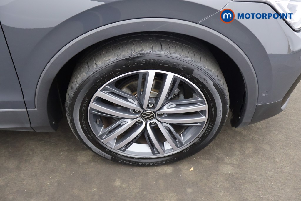 Volkswagen Tiguan Elegance Automatic Petrol SUV - Stock Number (1650225) - 4th supplementary image