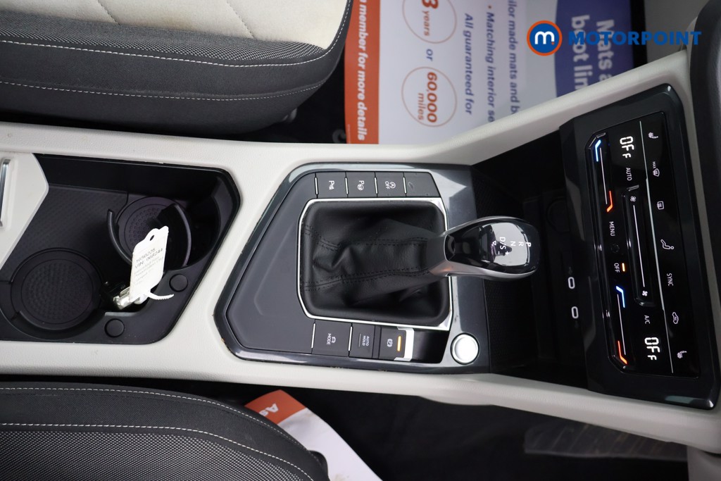 Volkswagen Tiguan Elegance Automatic Petrol SUV - Stock Number (1650225) - 13th supplementary image