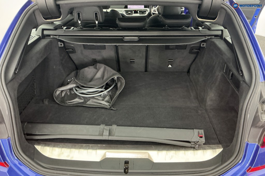 BMW 3 Series M Sport Automatic Petrol Plug-In Hybrid Estate - Stock Number (1651217) - 3rd supplementary image