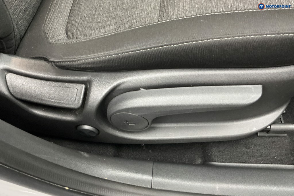 Hyundai Kona Premium Automatic Electric SUV - Stock Number (1652441) - 22nd supplementary image