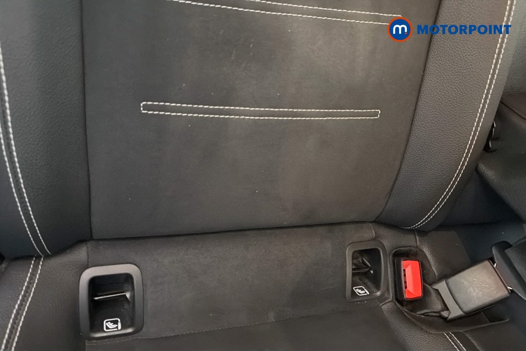 Mercedes-Benz A Class Amg Line Premium Edition Automatic Petrol Hatchback - Stock Number (1652456) - 29th supplementary image