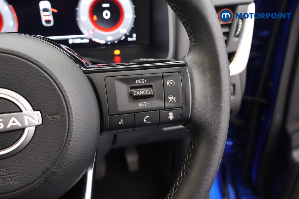 Nissan Qashqai N-Connecta Manual Petrol SUV - Stock Number (1652972) - 7th supplementary image