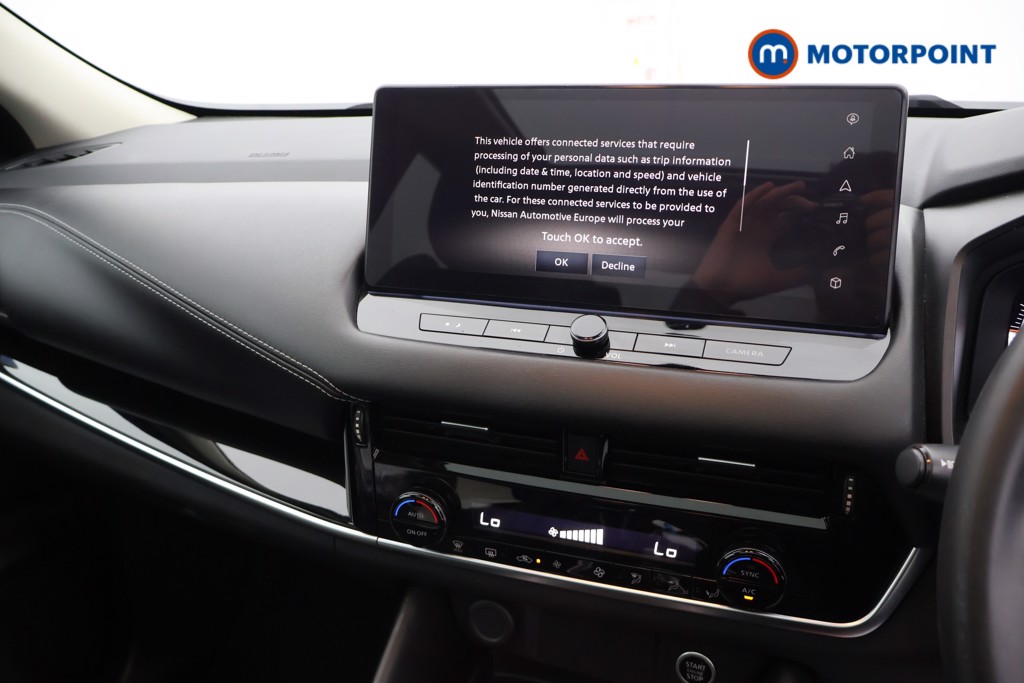 Nissan Qashqai N-Connecta Manual Petrol SUV - Stock Number (1652972) - 9th supplementary image