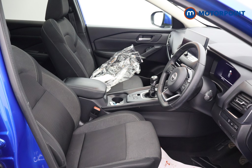 Nissan Qashqai N-Connecta Manual Petrol SUV - Stock Number (1652972) - 16th supplementary image