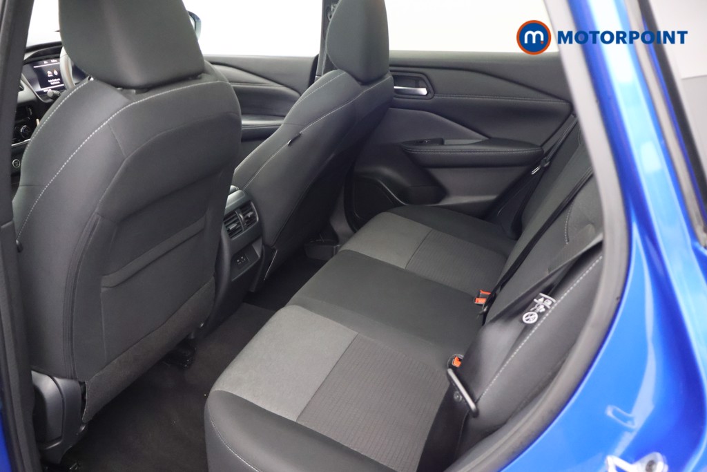 Nissan Qashqai N-Connecta Manual Petrol SUV - Stock Number (1652972) - 21st supplementary image