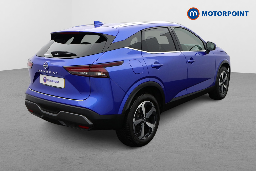 Nissan Qashqai N-Connecta Manual Petrol SUV - Stock Number (1652972) - Drivers side rear corner