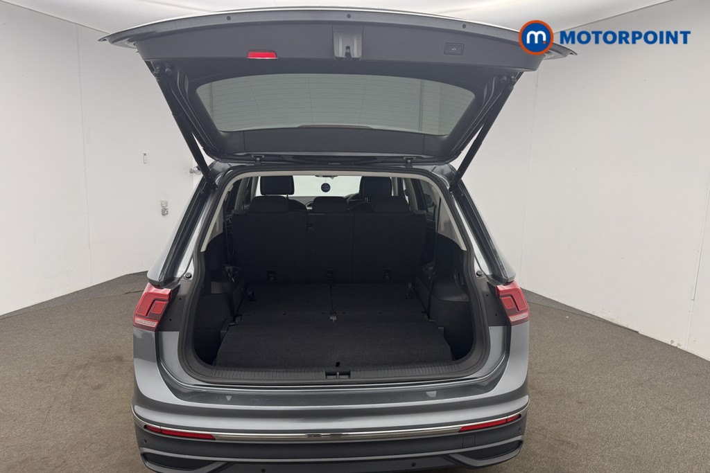 Volkswagen Tiguan Allspace Life Manual Petrol SUV - Stock Number (1653335) - 23rd supplementary image