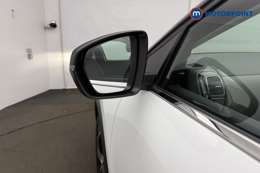 Citroen C5 Aircross Shine Manual Petrol SUV - Stock Number (1653501) - 29th supplementary image