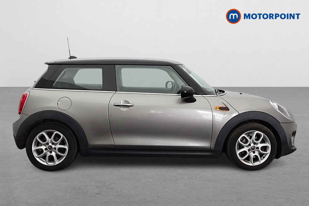 Mini Hatchback Cooper Manual Petrol Hatchback - Stock Number (1655375) - Drivers side