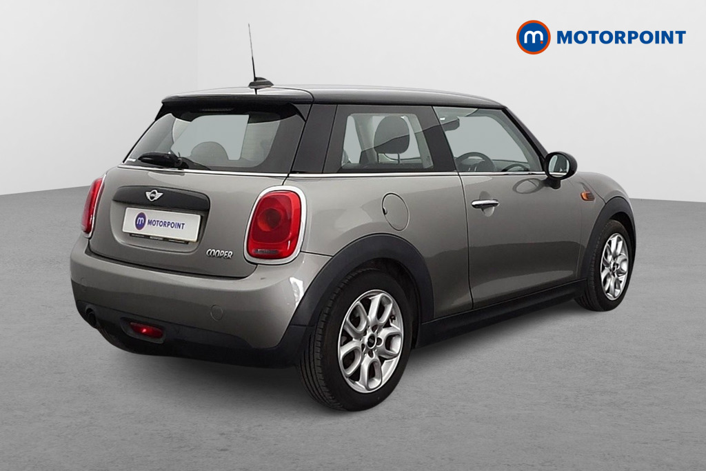 Mini Hatchback Cooper Manual Petrol Hatchback - Stock Number (1655375) - Drivers side rear corner