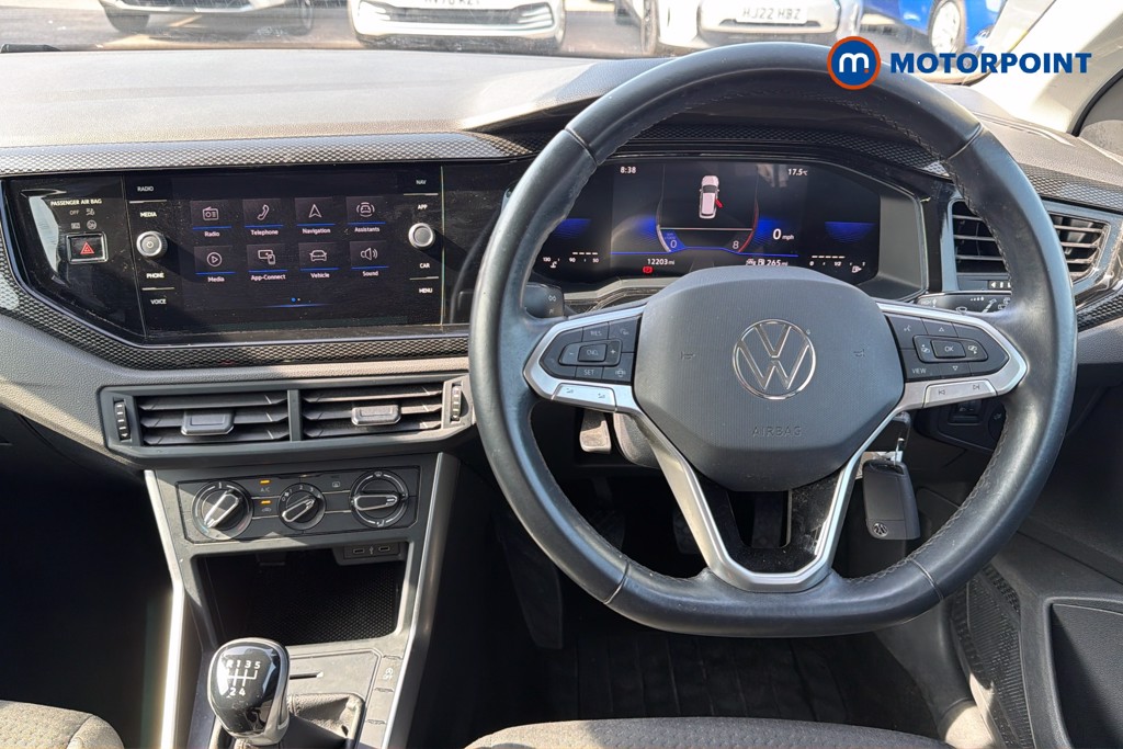 Volkswagen Polo Life Manual Petrol Hatchback - Stock Number (1655778) - 2nd supplementary image