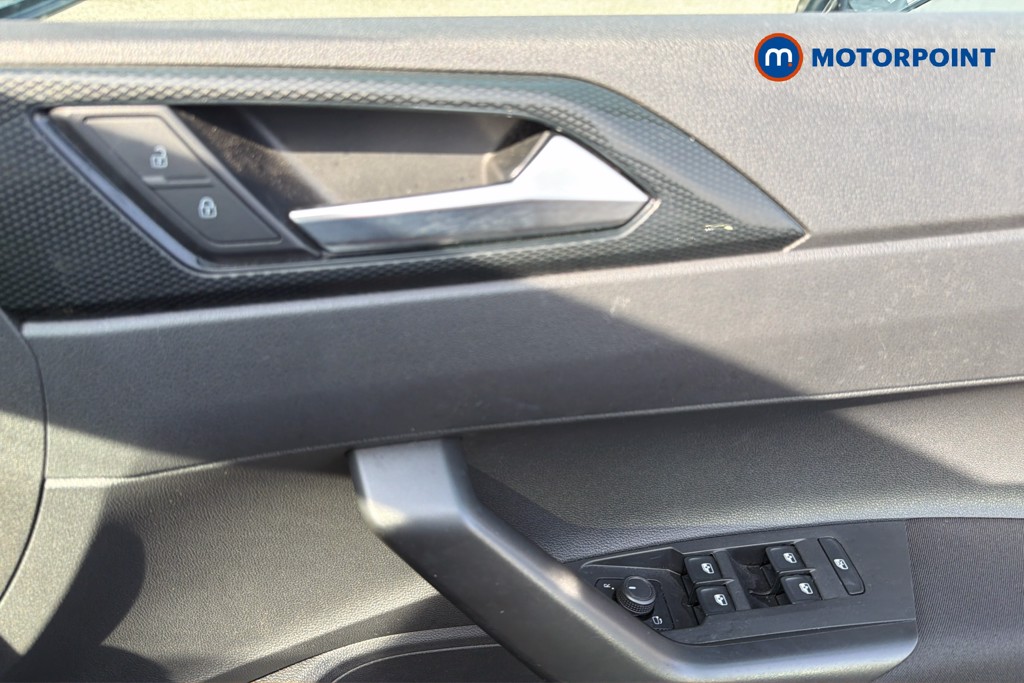 Volkswagen Polo Life Manual Petrol Hatchback - Stock Number (1655778) - 42nd supplementary image