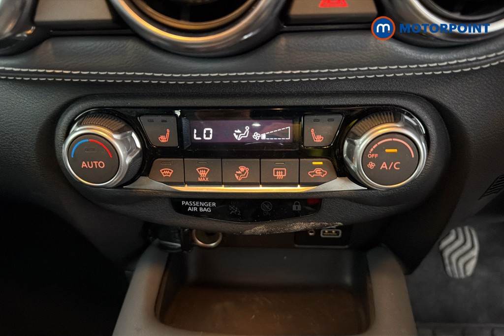 Nissan Juke Tekna Manual Petrol SUV - Stock Number (1655820) - 12th supplementary image