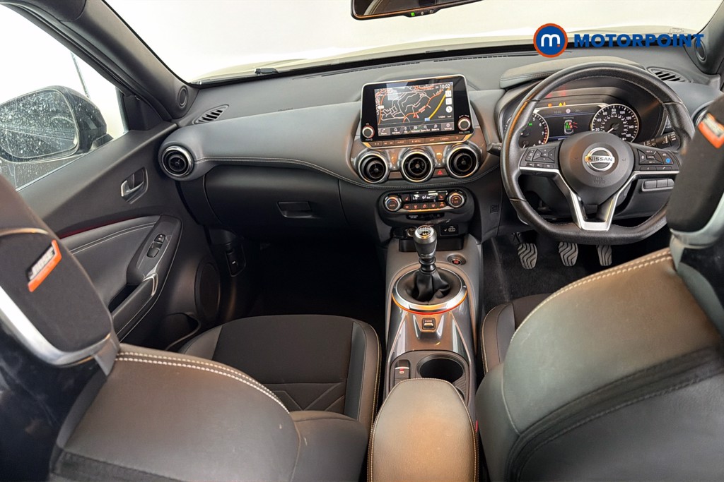 Nissan Juke Tekna Manual Petrol SUV - Stock Number (1655820) - 1st supplementary image