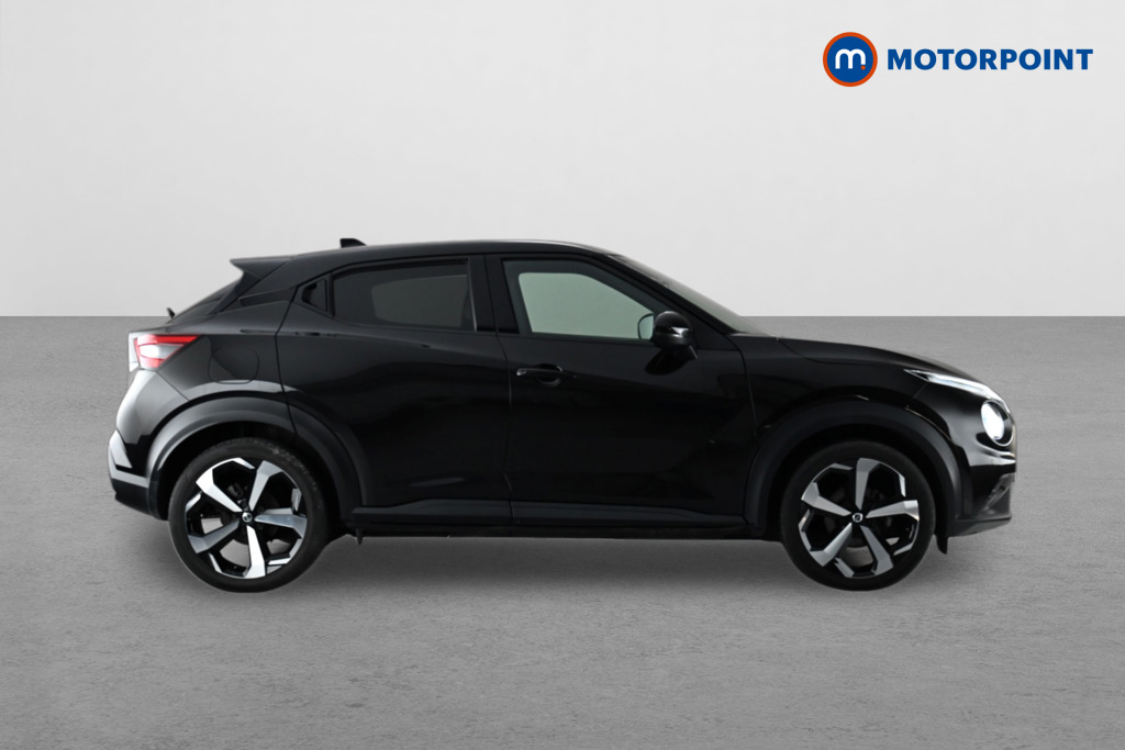 Nissan Juke Tekna Manual Petrol SUV - Stock Number (1655820) - Drivers side