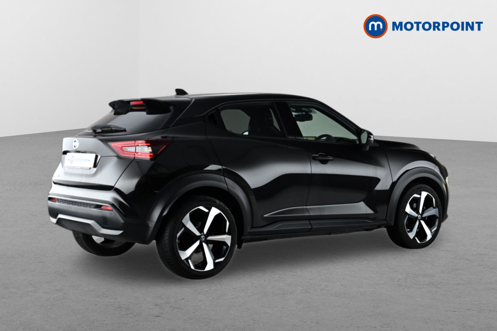 Nissan Juke Tekna Manual Petrol SUV - Stock Number (1655820) - Drivers side rear corner