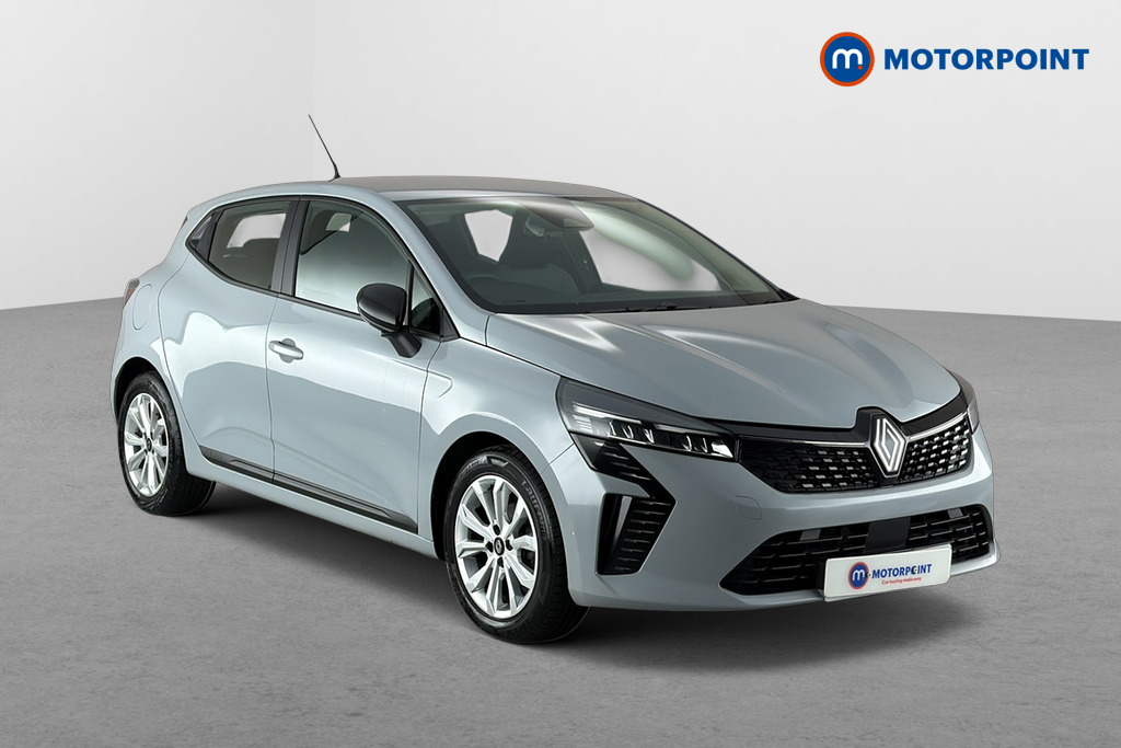 Renault Clio listing photo