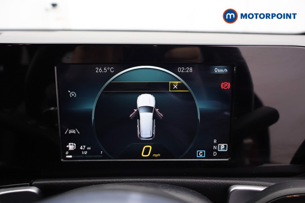 Mercedes-Benz GLB Amg Line Automatic Petrol SUV - Stock Number (1656159) - 8th supplementary image