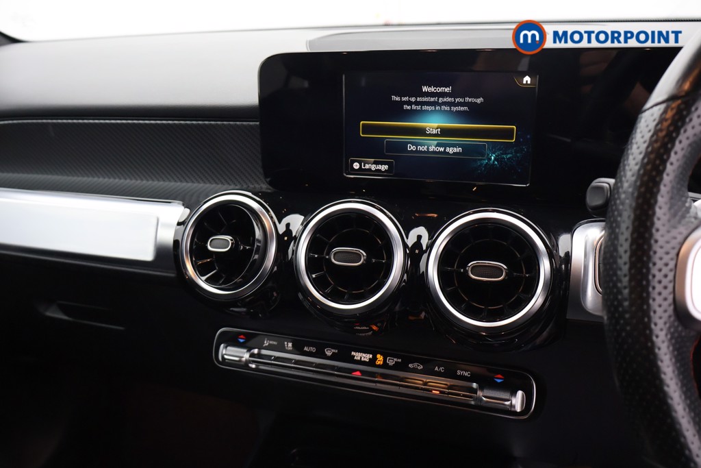 Mercedes-Benz GLB Amg Line Automatic Petrol SUV - Stock Number (1656159) - 9th supplementary image