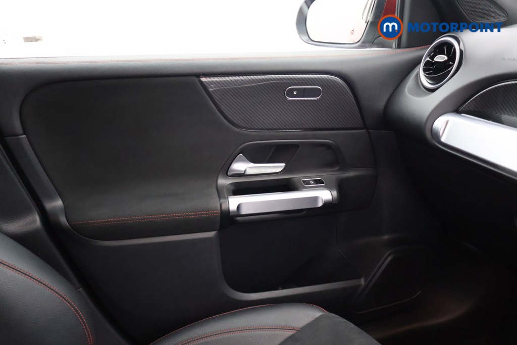 Mercedes-Benz GLB Amg Line Automatic Petrol SUV - Stock Number (1656159) - 11th supplementary image
