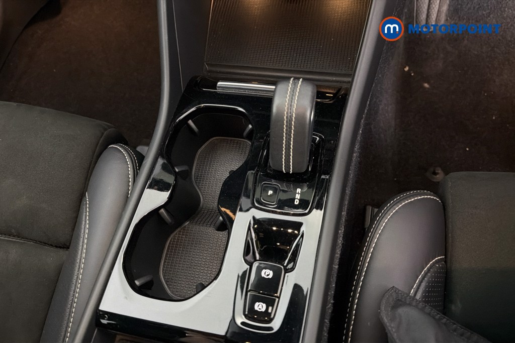 Volvo Xc40 R Design Pro Automatic Petrol Plug-In Hybrid SUV - Stock Number (1656799) - 15th supplementary image