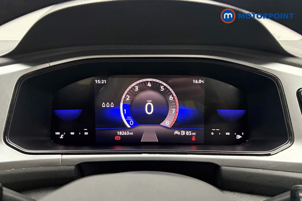 Volkswagen T-Roc Life Manual Petrol SUV - Stock Number (1657822) - 9th supplementary image