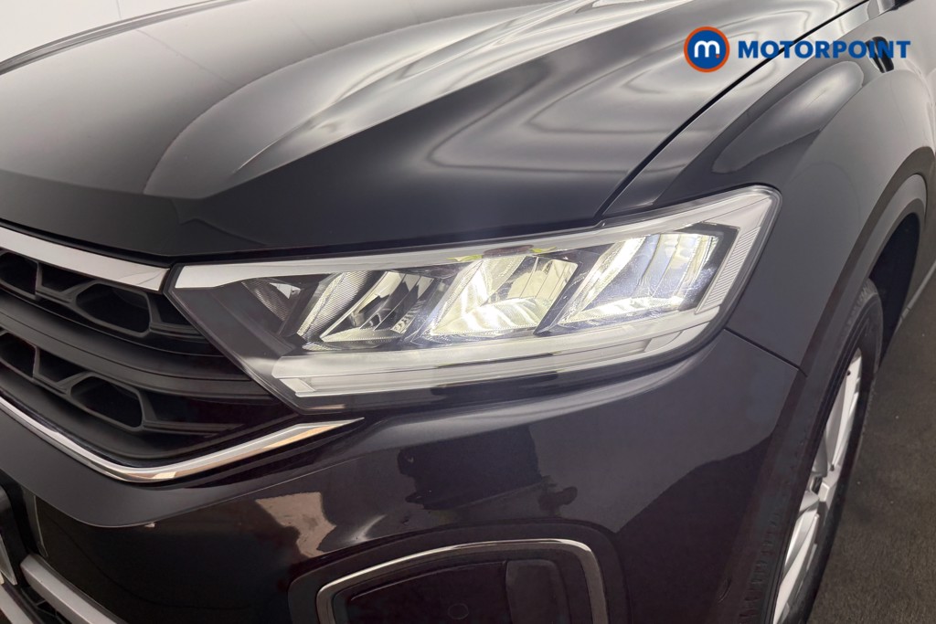 Volkswagen T-Roc Life Manual Petrol SUV - Stock Number (1657822) - 21st supplementary image