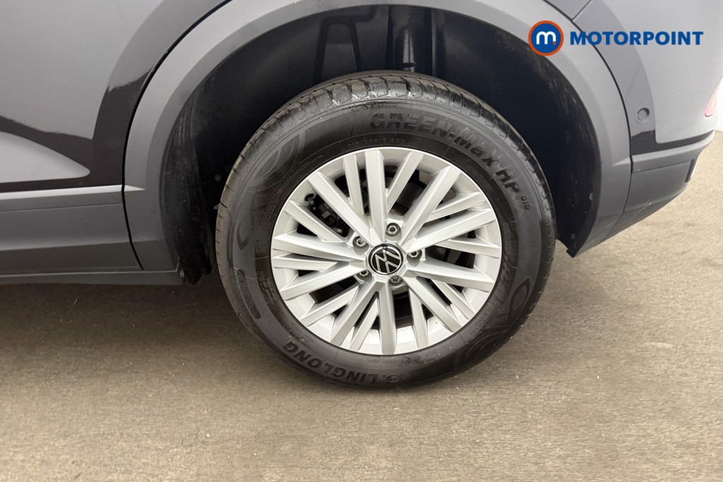 Volkswagen T-Roc Life Manual Petrol SUV - Stock Number (1657822) - 24th supplementary image