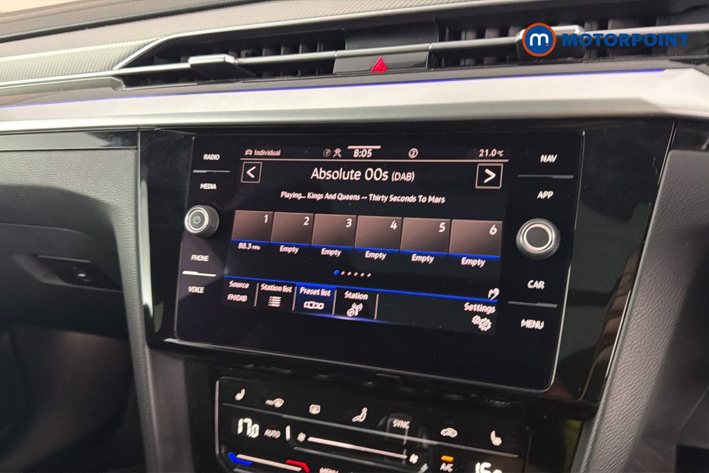 Volkswagen Arteon R-Line Automatic Petrol Estate - Stock Number (1658595) - 9th supplementary image