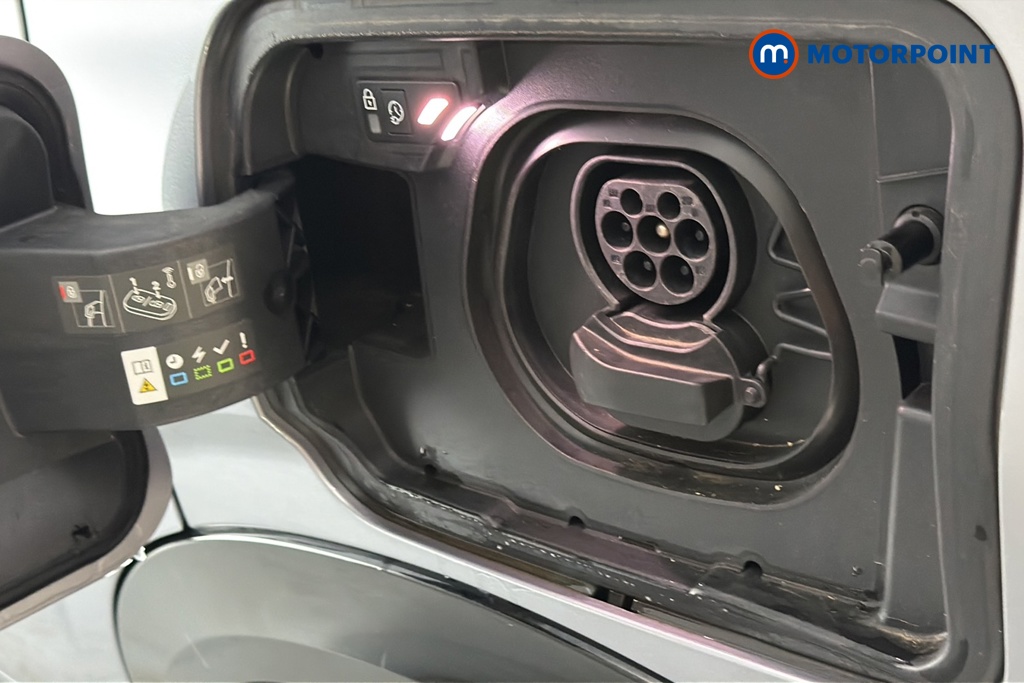 Peugeot 5008 GT Automatic Electric SUV - Stock Number (1658791) - 41st supplementary image