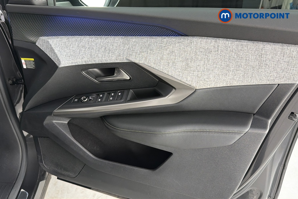 Peugeot 5008 GT Automatic Electric SUV - Stock Number (1658800) - 18th supplementary image