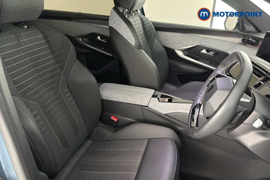 Peugeot 5008 GT Automatic Electric SUV - Stock Number (1658805) - 22nd supplementary image