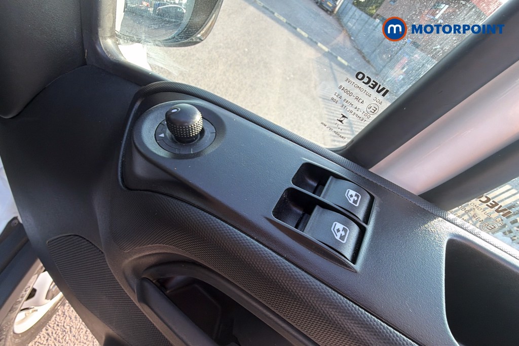Iveco Daily Business Automatic Diesel High Volume-High Roof Van - Stock Number (1659236) - 20th supplementary image