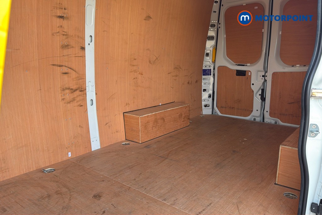Iveco Daily Business Automatic Diesel High Volume-High Roof Van - Stock Number (1659236) - 28th supplementary image