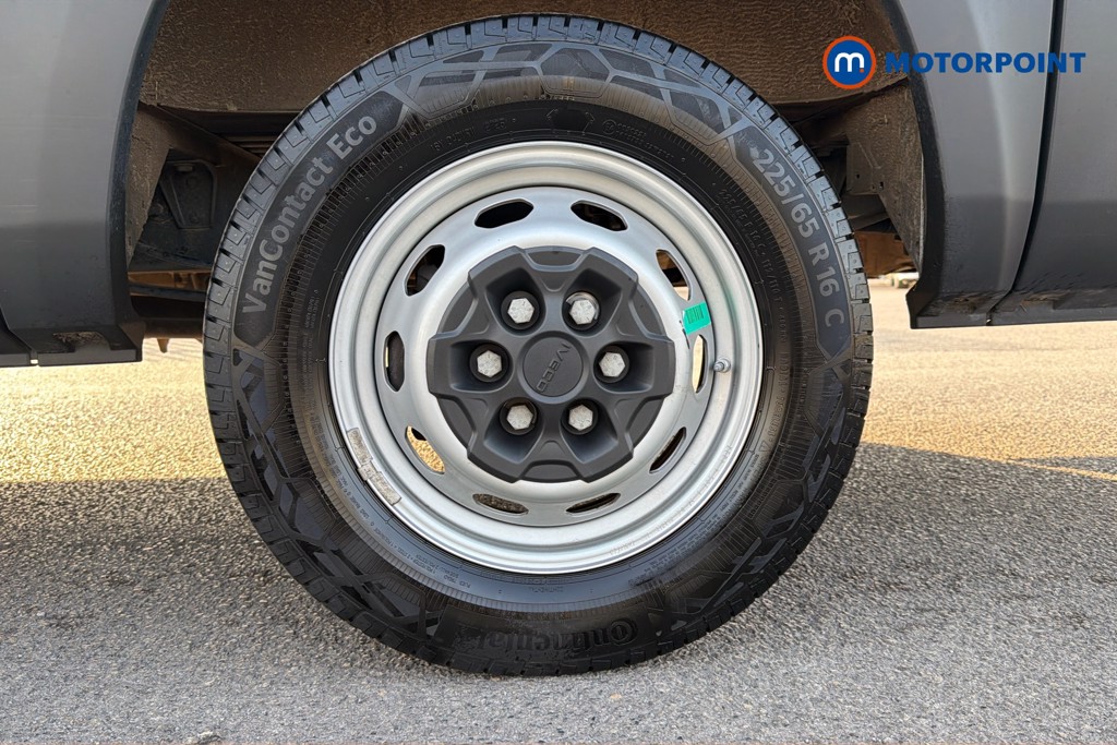 Iveco Daily Business Automatic Diesel High Volume-High Roof Van - Stock Number (1659236) - 48th supplementary image