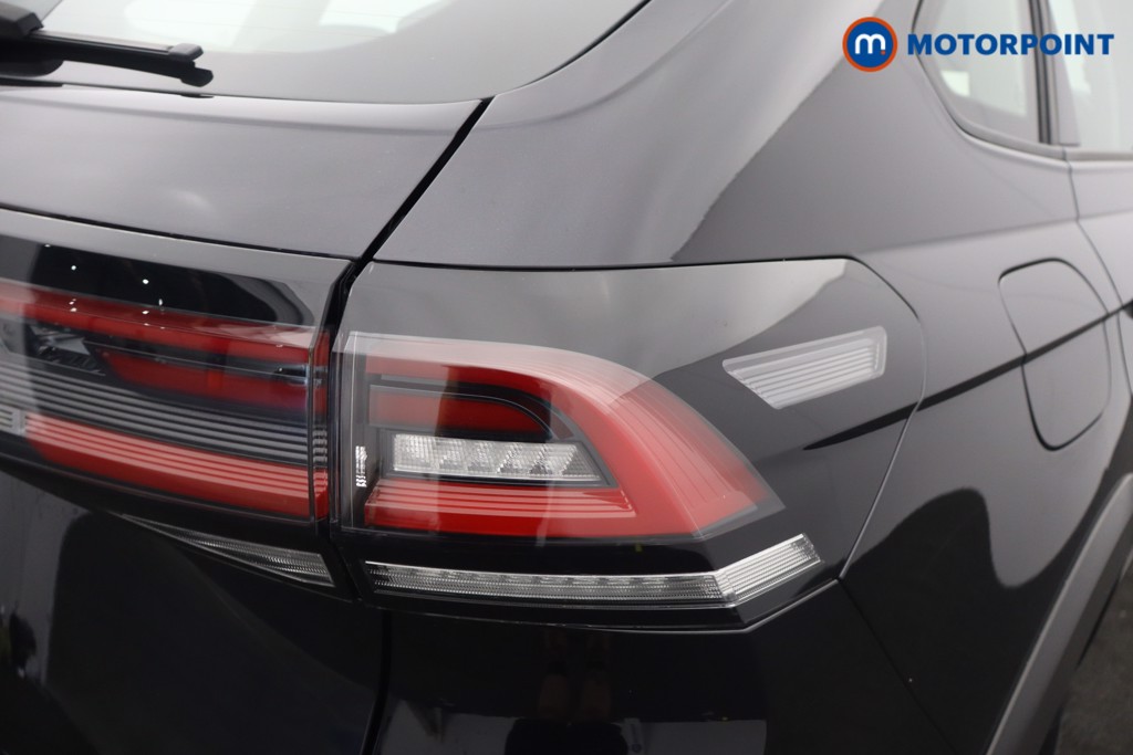 Volkswagen Taigo Life Automatic Petrol SUV - Stock Number (1659428) - 13th supplementary image